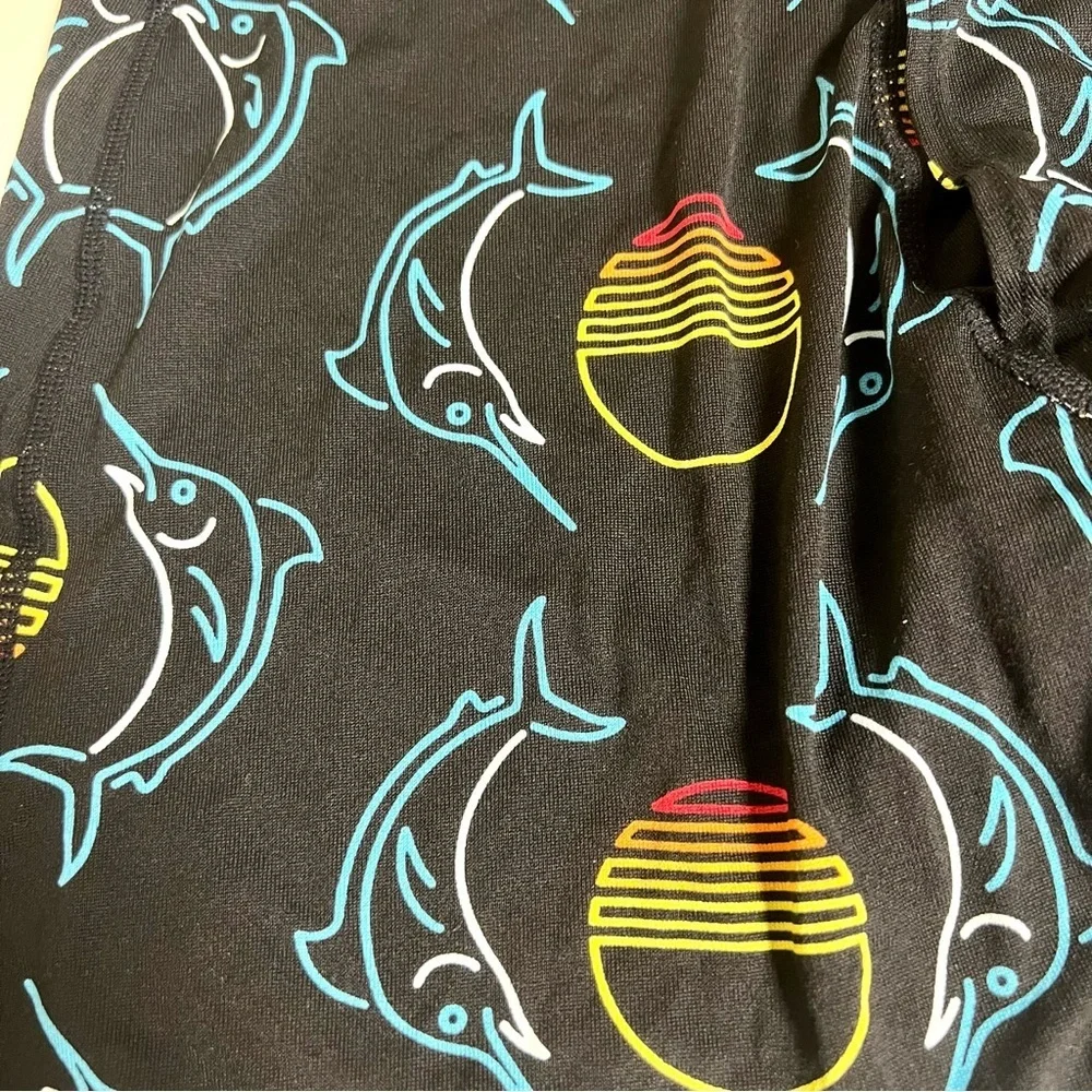 SAXX Men's Daytripper Boxer Briefs Sunset Crest print Dolphins novelty size M